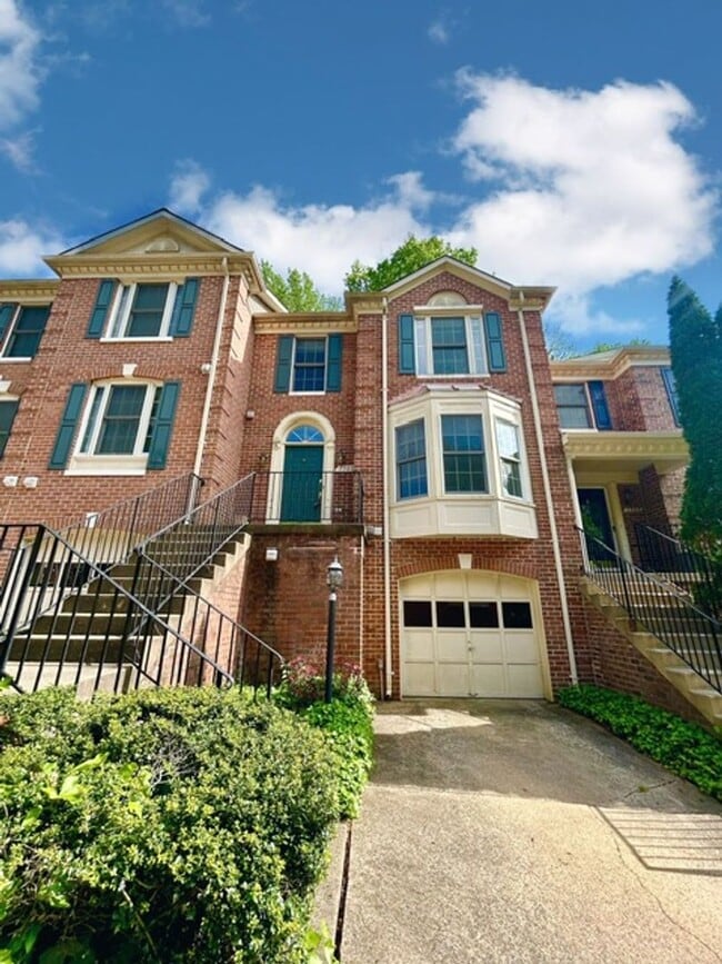 Building Photo - 7503 Westmore Dr