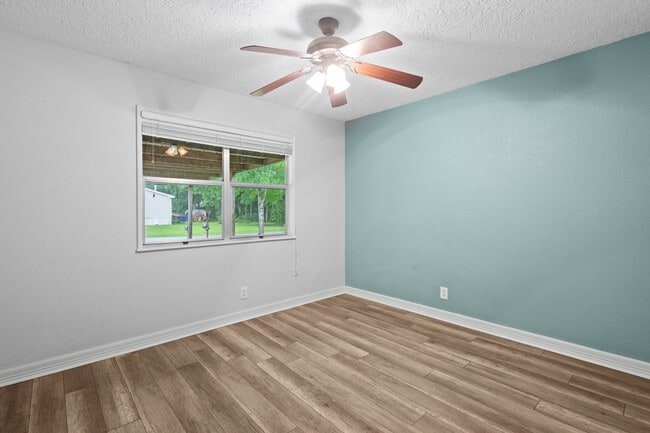 Building Photo - 8598 Cornell Dr