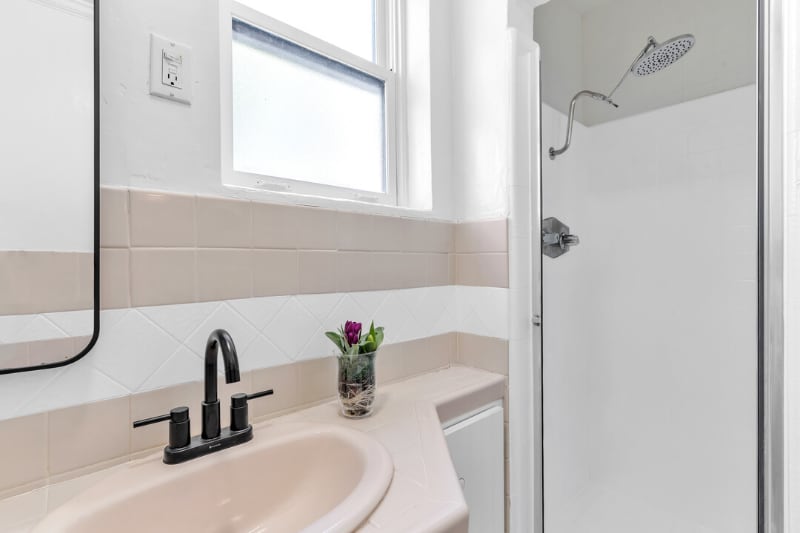 Building Photo - 3120 Emerson St