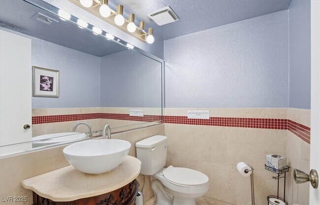 Building Photo - 3182 Moonflower Dr