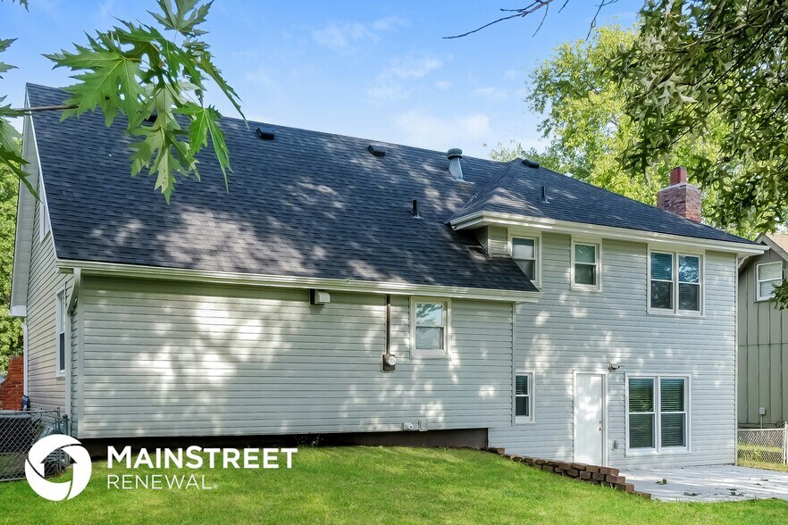 Building Photo - 1116 N Walker Ln