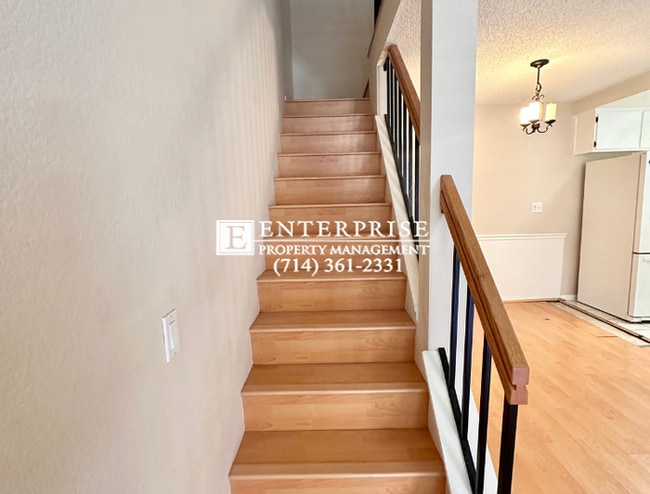 Building Photo - Move-In Ready Gem: Charming 1-Bedroom and Loft in Rancho Santa Margarita