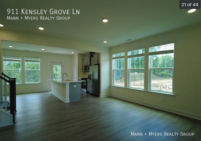 Building Photo - 911 Kensley Grv Ln