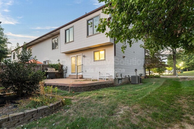 Building Photo - 26 Timberbrook Dr