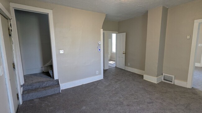 Building Photo - Charming 3-bedroom, 1-bath home in Canton