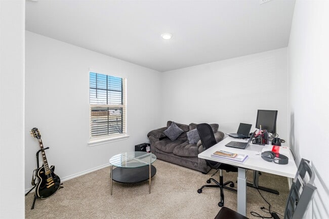 Building Photo - 417 Destin Dr