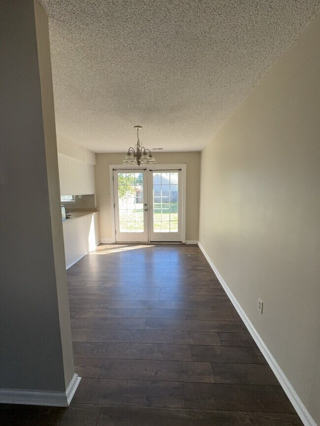 Building Photo - 2903 Norbrick St