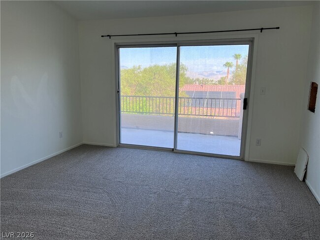Building Photo - 3031 Scenic Valley Way