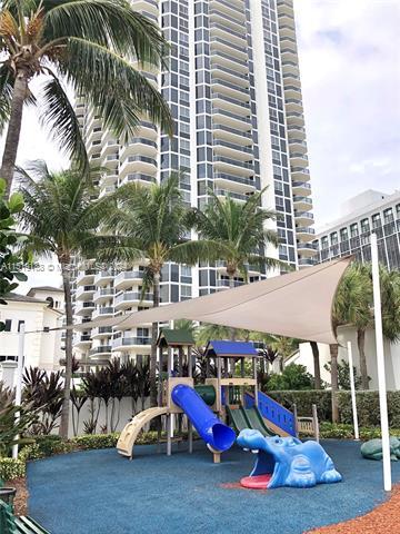 Building Photo - 4779 Collins Ave