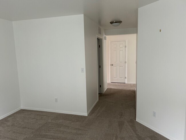 Building Photo - 11416 W Colorado River St