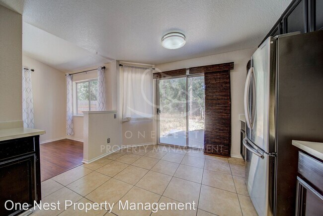 Building Photo - 3 br, 2.5 bath House - 2942 Twin Creeks Lane