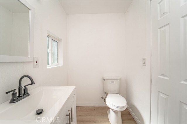 Building Photo - 872 Hill Ln