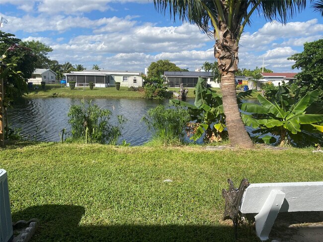 Building Photo - 51 NE 204th St