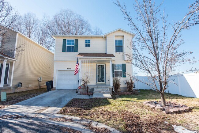 Building Photo - 2037 N 2125 W