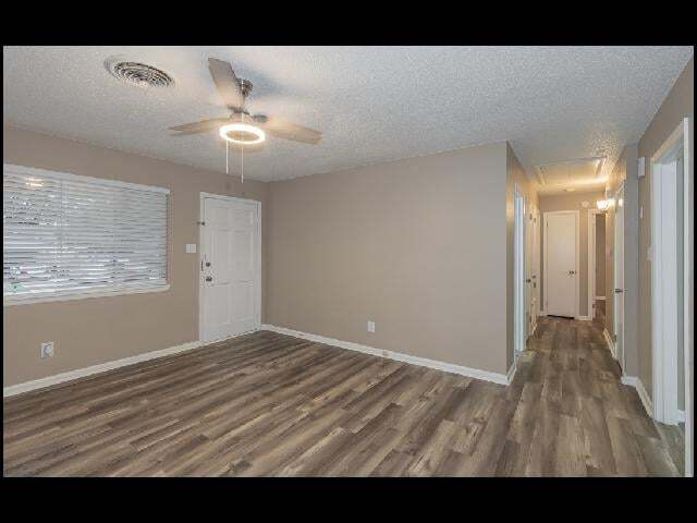 Building Photo - 4716 Buckingham Pl