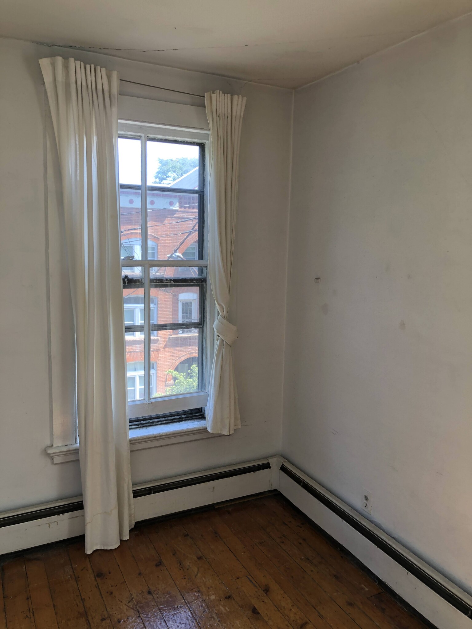 Bedroom 2 - 204 Wooster St