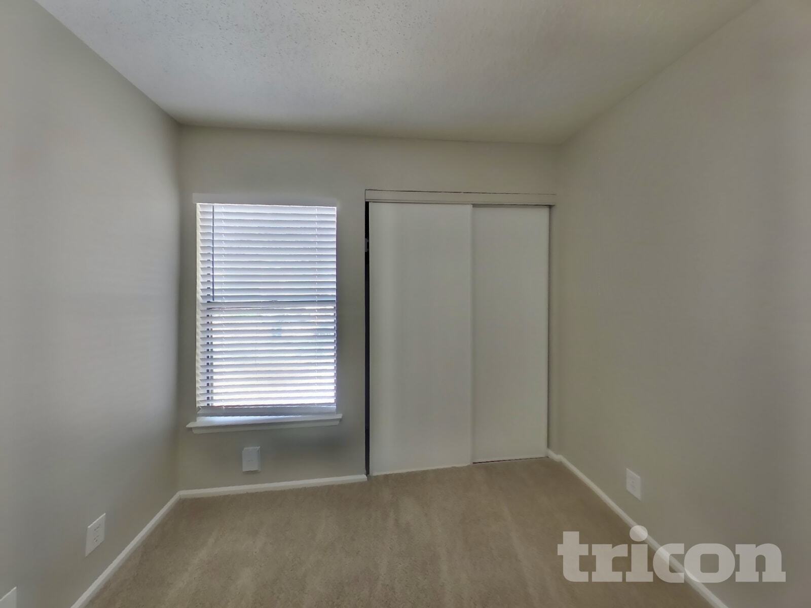 Building Photo - 6934 Sunshine Tree Dr