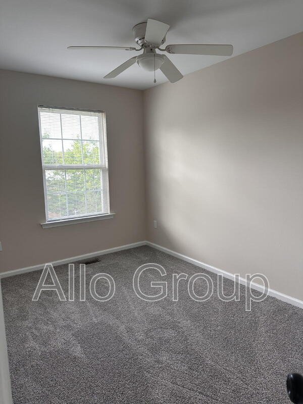 Building Photo - 139 Bonnybrook Rd