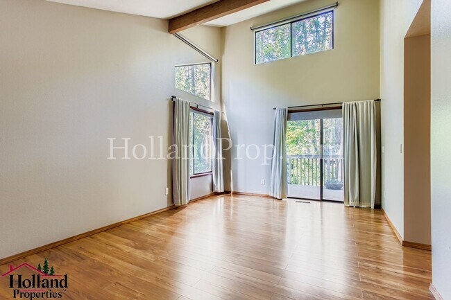 Building Photo - Coming Soon!   Peaceful Retreat in a Seclu...