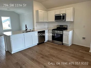 Building Photo - 794 SW 11th St