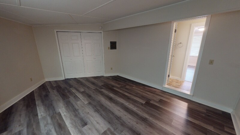 Building Photo - 187 West St