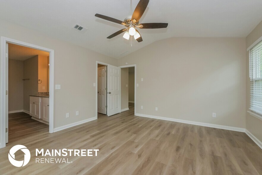 Building Photo - 210 Millstone Ct