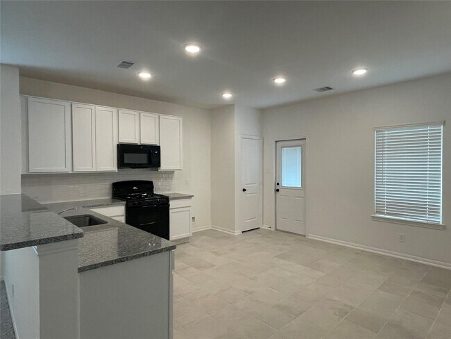 Building Photo - 22231 Cortona Gln Dr