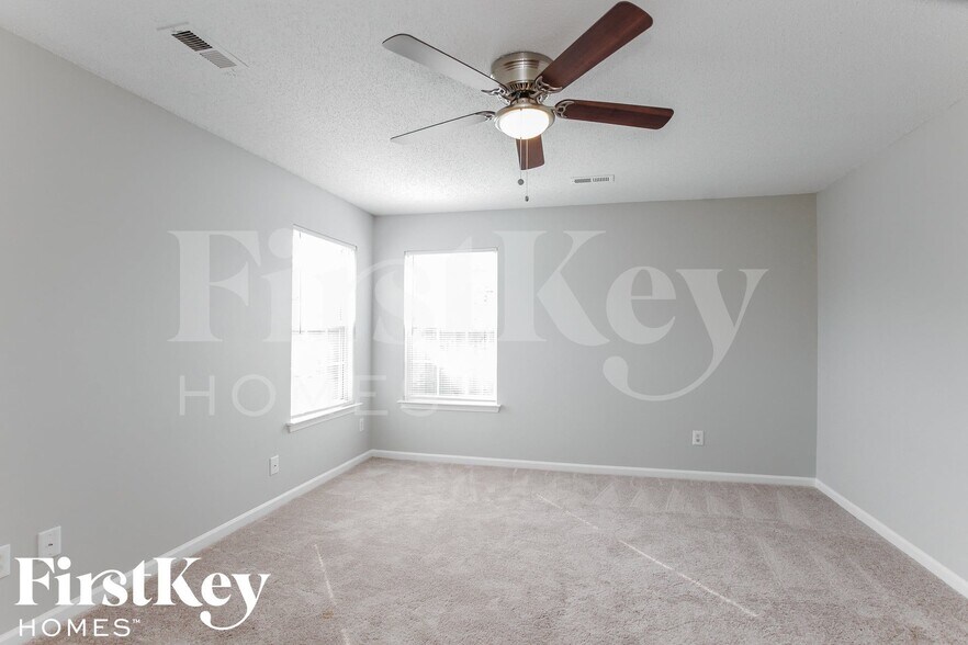 Building Photo - 9610 Rau Ct