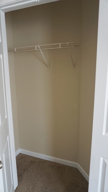 Building Photo - SUPER ADORABLE 2-Story, 2 Bedroom / 2.5 Bathroom Townhome!