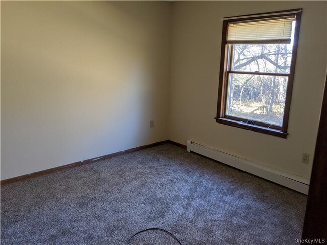 Building Photo - 8 Tanglewood Park Dr