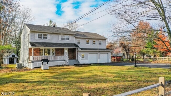 Building Photo - 91 Hillcrest Rd