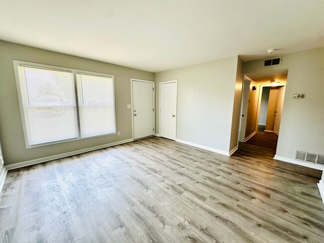 Building Photo - Updated three bedroom ranch in Okolona now...