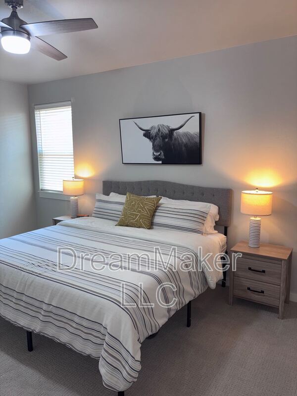 Building Photo - 2819 Clifton Ter