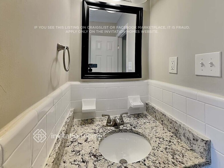 Building Photo - 4120 Rocky Face Dr