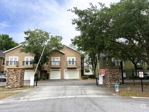 Building Photo - 2525 Lancien Ct