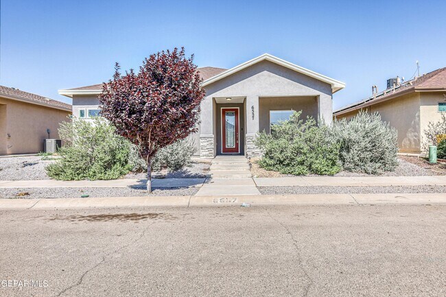 Building Photo - 6557 Toivoa Pl