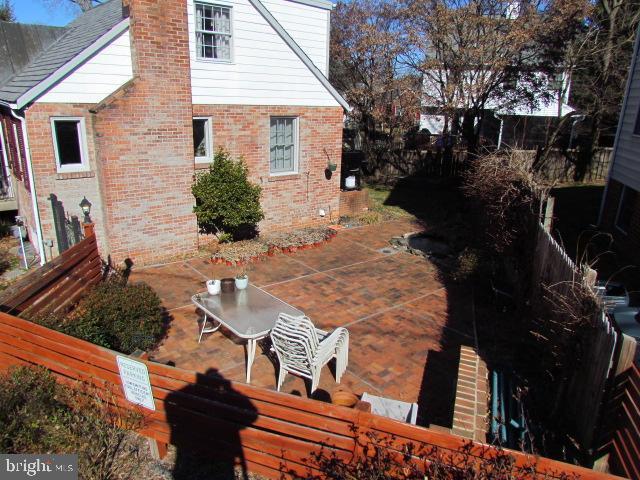 Building Photo - 4415 Fairfield Dr