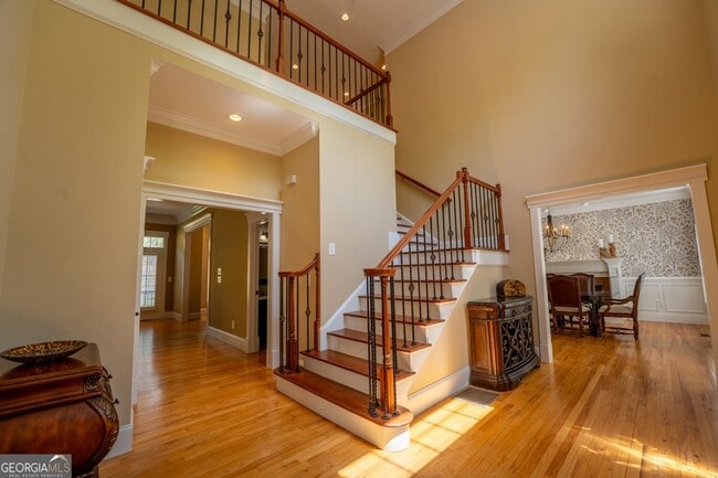 Building Photo - 2925 Orchard Dr