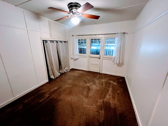 Building Photo - 2 Bedroom 1 Bath House in North Pacific Beach