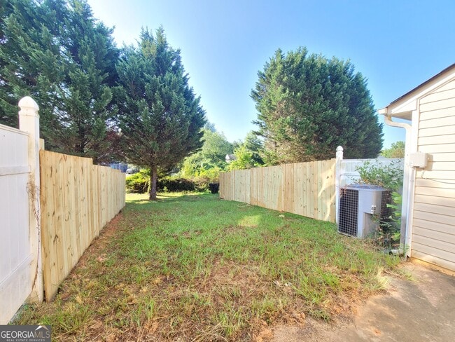 Building Photo - 4010 Browne Ct