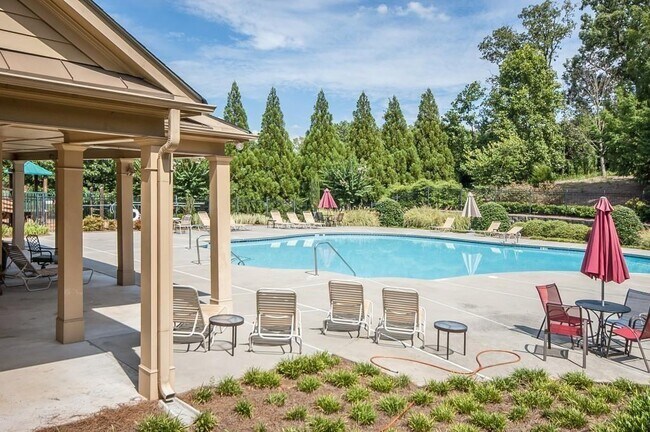 Building Photo - 2675 Sugar Mill Dr SE