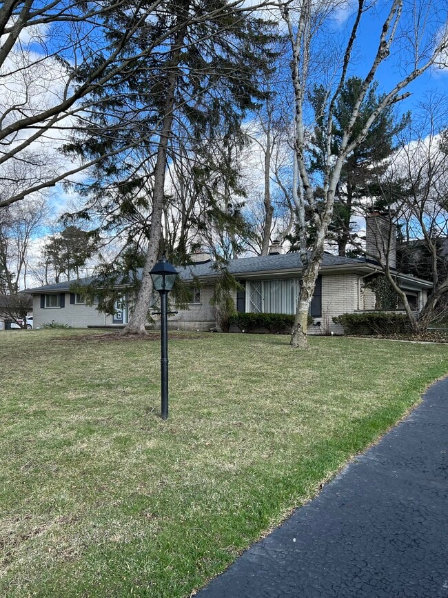 Primary Photo - 851 Helston Rd