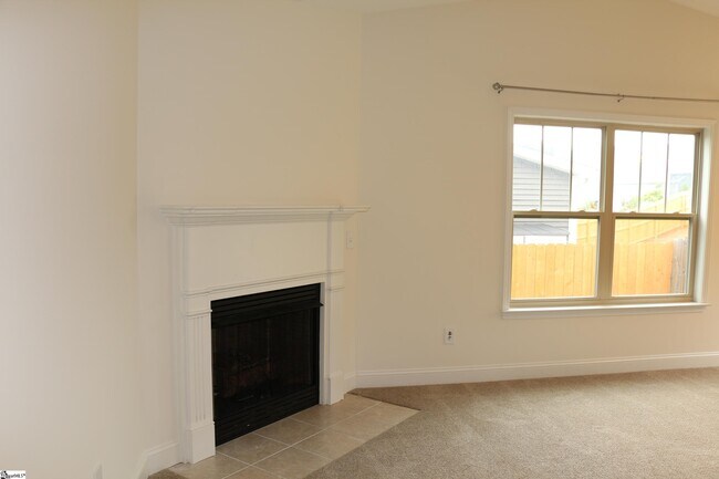Building Photo - 715 Corley Way