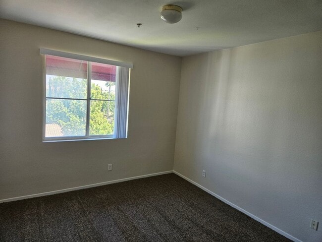 Building Photo - 1241 Santa Cora Ave