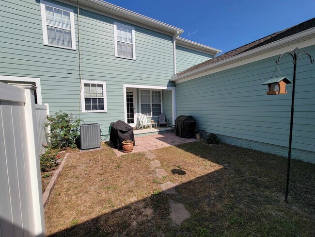 Building Photo - 4278 Avon Park Cir