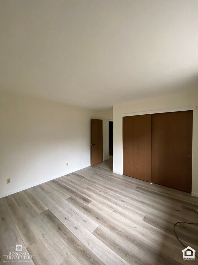 Building Photo - Charming  2BD/2BA Home in Sonoma