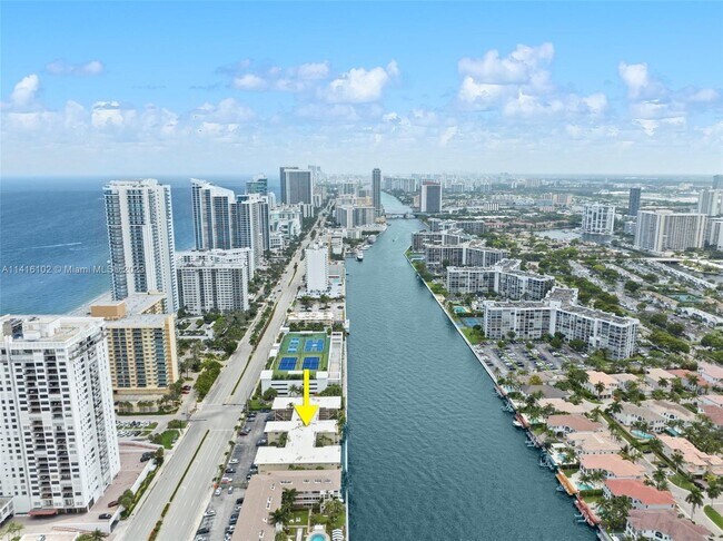 Building Photo - 2600 S Ocean Dr