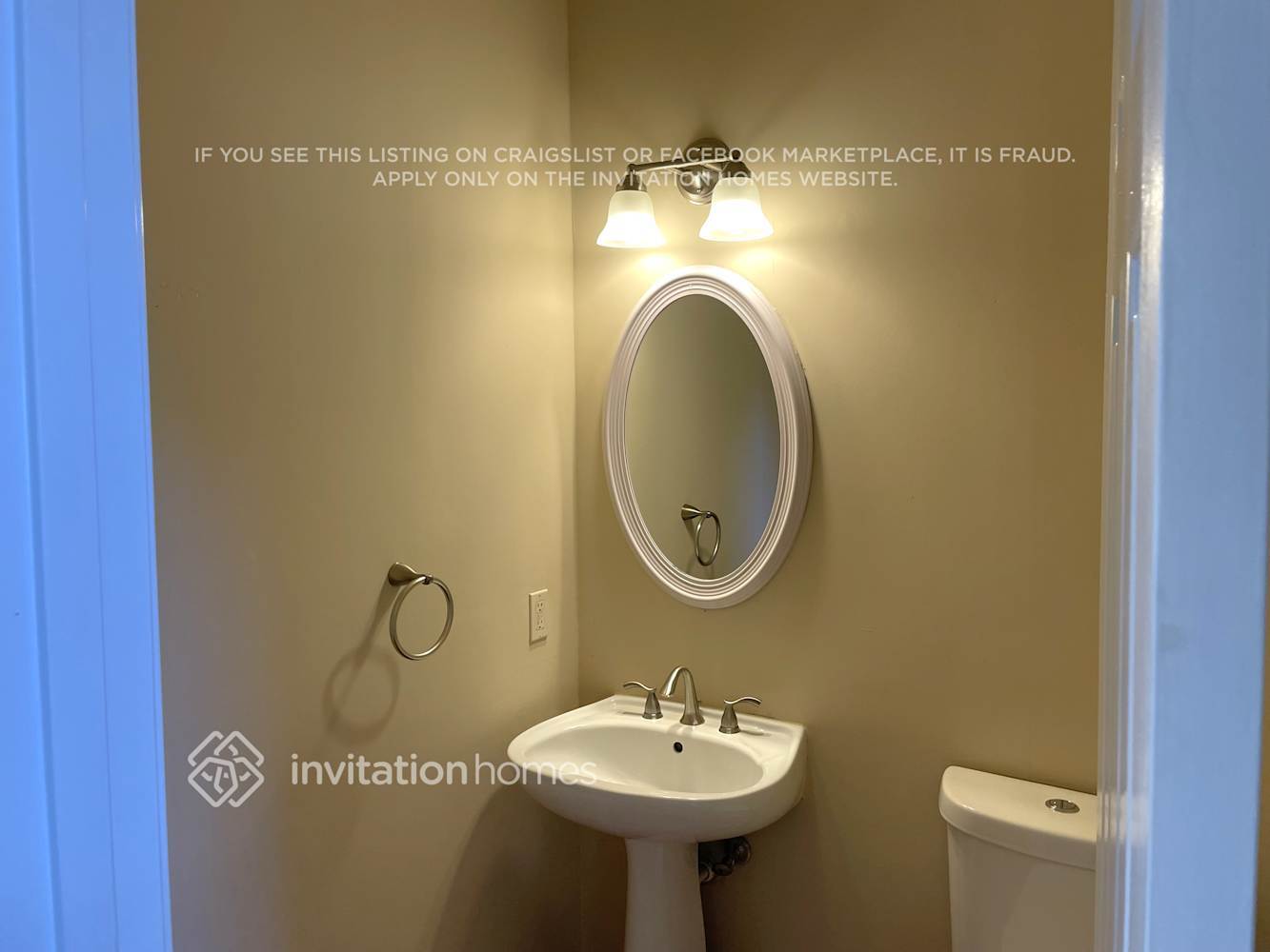 Building Photo - 275 Merritt Dr