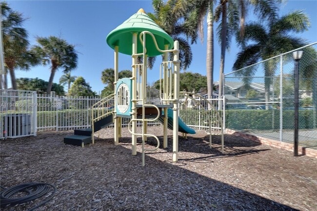 Building Photo - 2149 Discovery Cir W