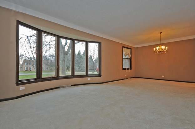 Building Photo - 4515 Drake Dr